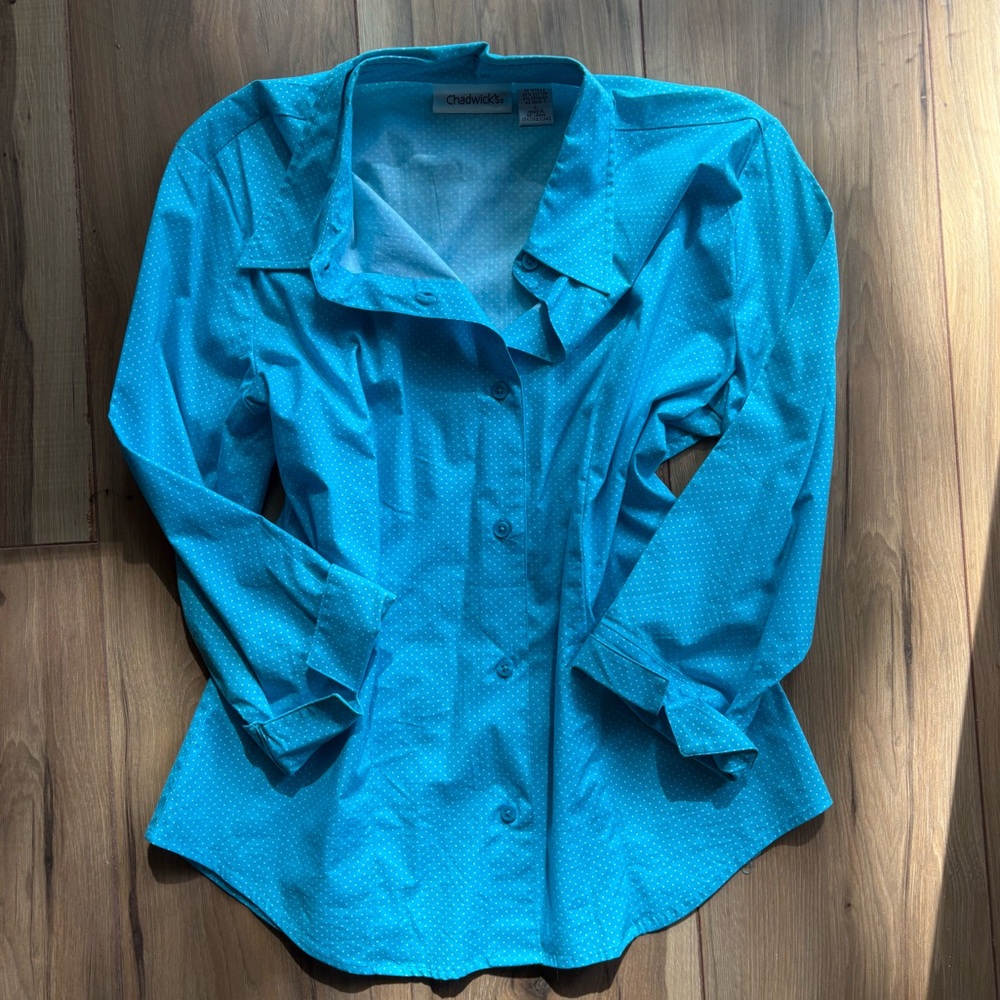 Vintage 90s Chadwick’s Women’s Button-Down Shirt